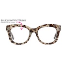 Center Stage Focus - Gray Tortoise